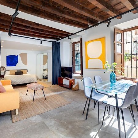 Apartamentos Realejo - Diseno, Confort Y Encanto En El Centro Historico De Granada Dış mekan fotoğraf