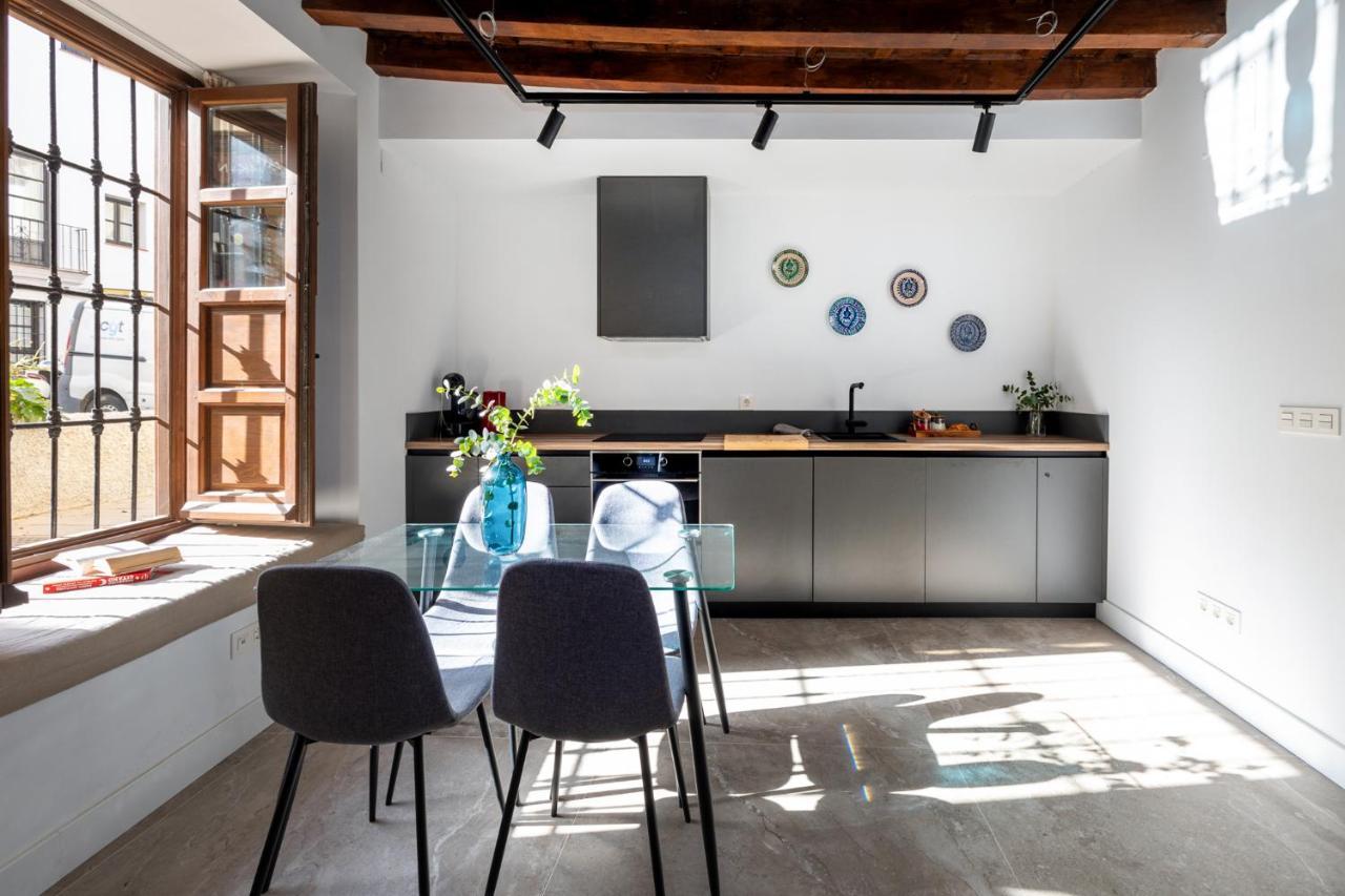 Apartamentos Realejo - Diseno, Confort Y Encanto En El Centro Historico De Granada Dış mekan fotoğraf