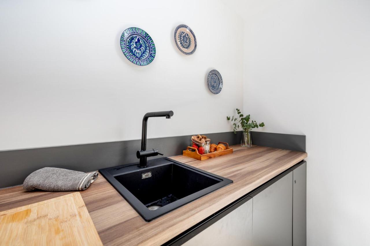 Apartamentos Realejo - Diseno, Confort Y Encanto En El Centro Historico De Granada Dış mekan fotoğraf