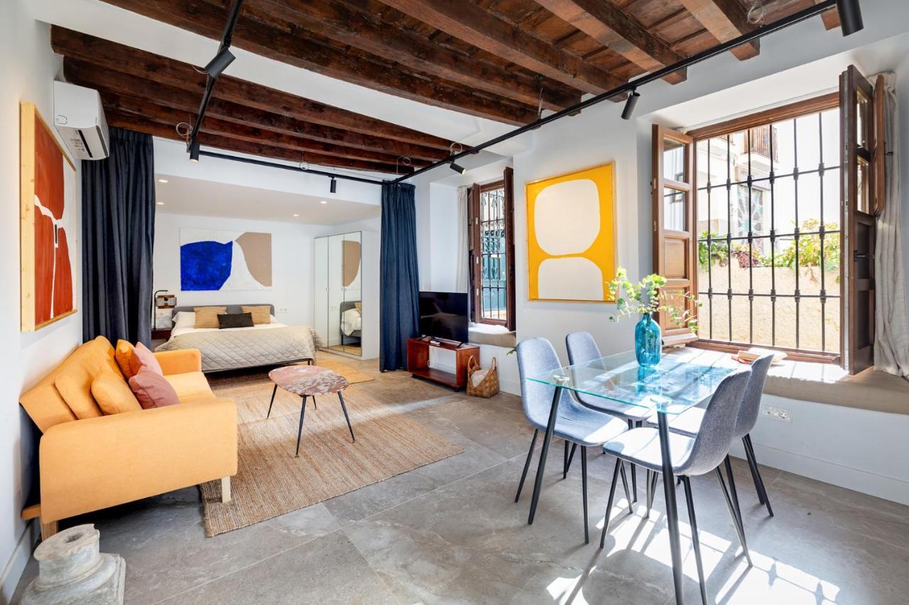 Apartamentos Realejo - Diseno, Confort Y Encanto En El Centro Historico De Granada Dış mekan fotoğraf