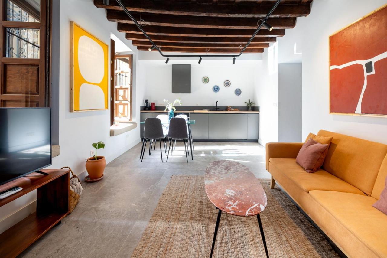 Apartamentos Realejo - Diseno, Confort Y Encanto En El Centro Historico De Granada Dış mekan fotoğraf