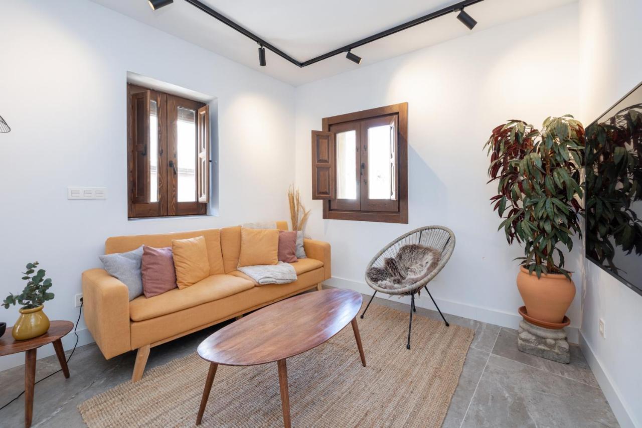 Apartamentos Realejo - Diseno, Confort Y Encanto En El Centro Historico De Granada Dış mekan fotoğraf
