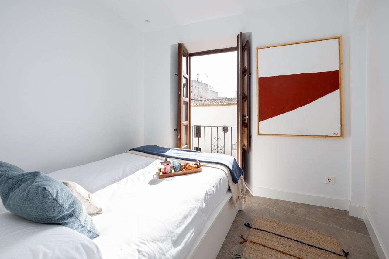 Apartamentos Realejo - Diseno, Confort Y Encanto En El Centro Historico De Granada Dış mekan fotoğraf