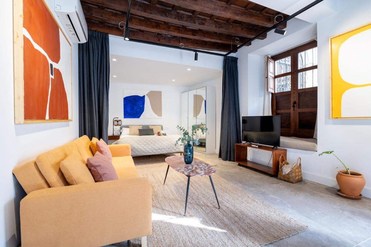 Apartamentos Realejo - Diseno, Confort Y Encanto En El Centro Historico De Granada Dış mekan fotoğraf